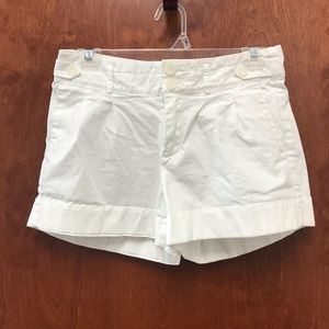 Banana Republic Factory White Shorts Size 6